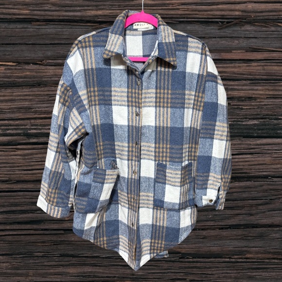Amoli Shacket - Picture 1 of 5